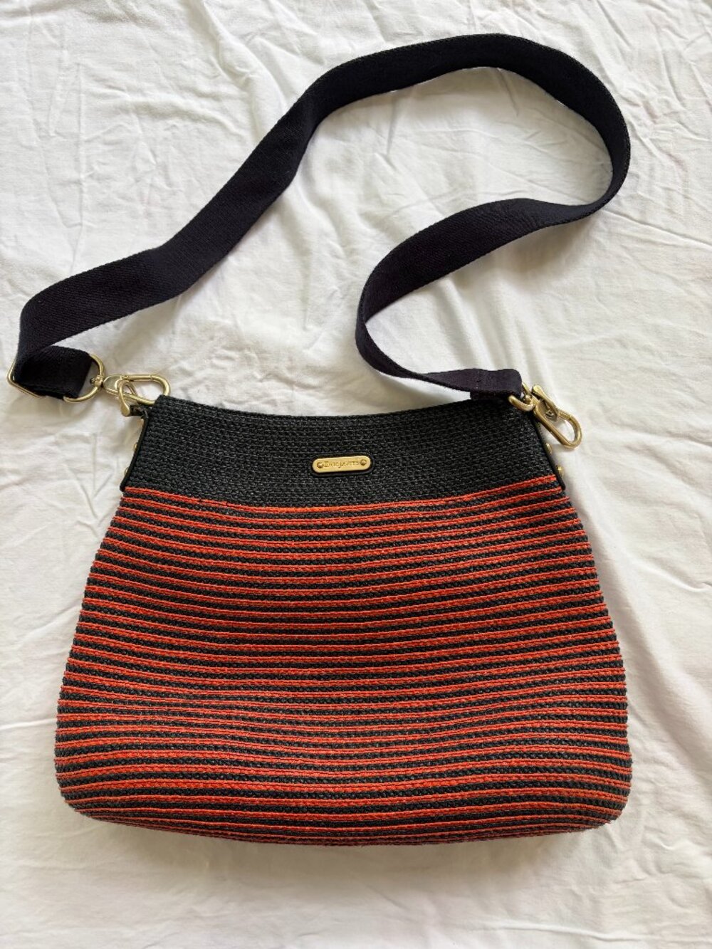 Eric Javits Squishee Woven Crossbody in Navy/Red